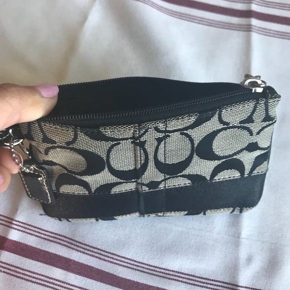 Coach Wristlet - Picture 5 of 5
